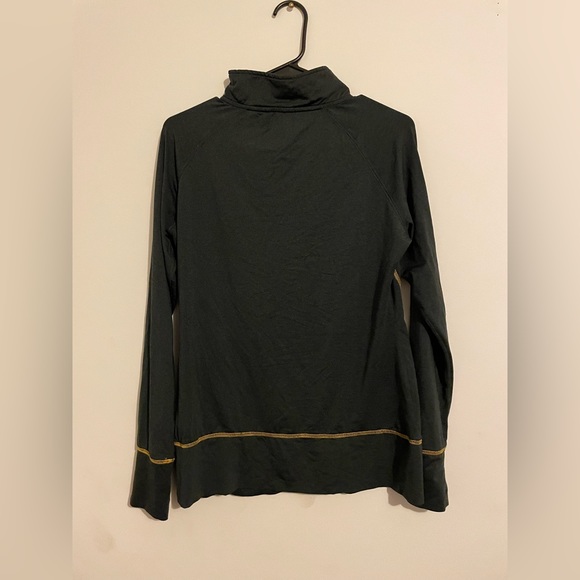 VCU- Rivalry Threads- 1/4 Zip jacket- Women’s Medium - Picture 3 of 4